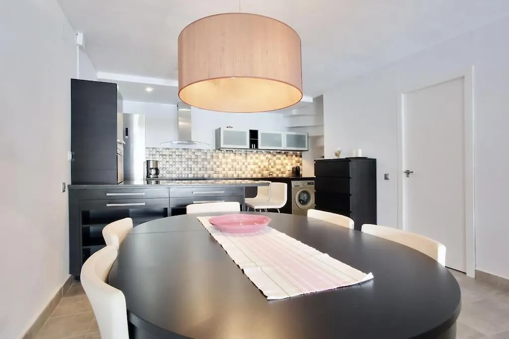 Playa Paraiso 79 - Townhouse At The Beach For Up To 7 Guests Manilva 0*,  Spain