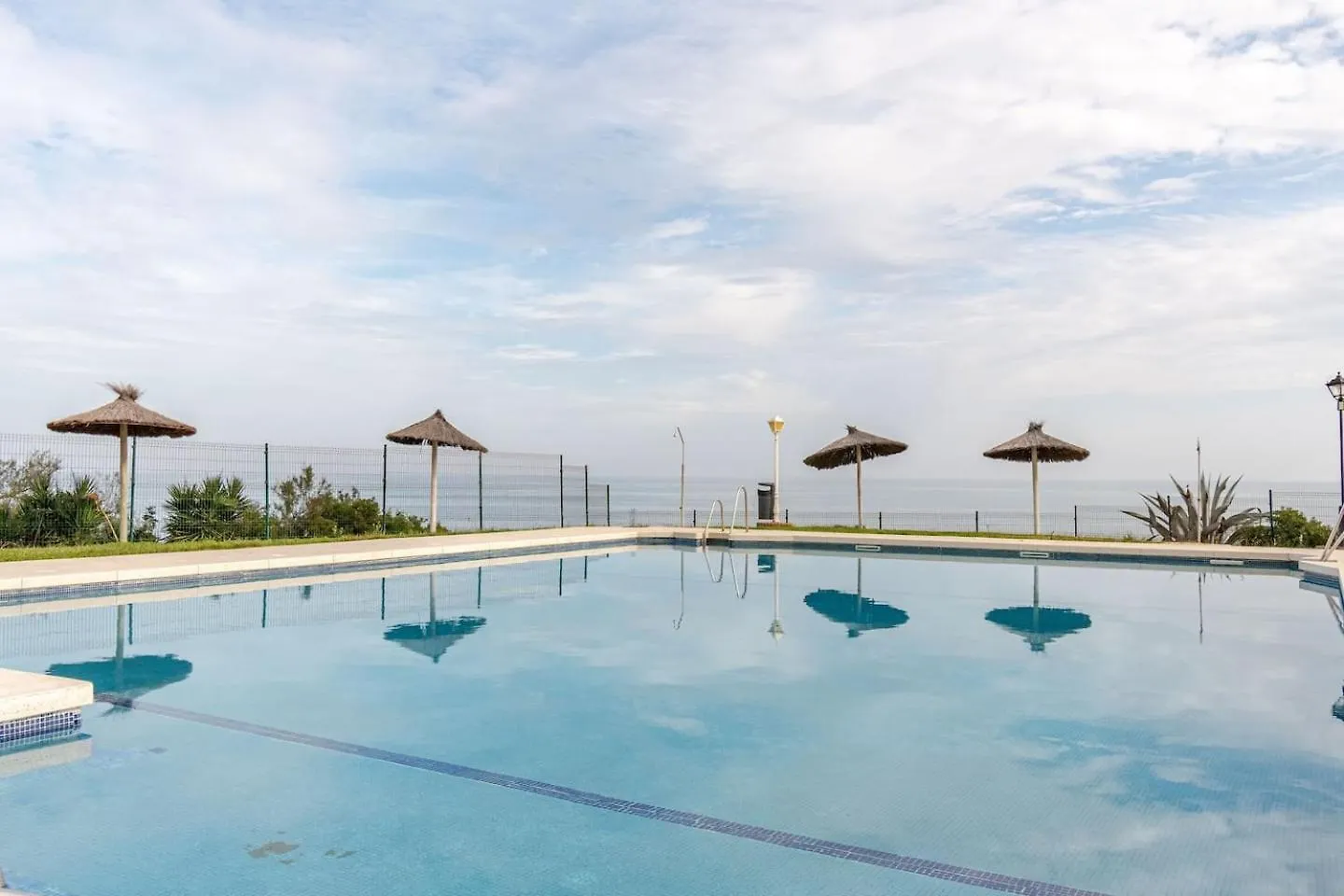 Playa Paraiso 79 - Townhouse At The Beach For Up To 7 Guests Manilva 0*,  Spain
